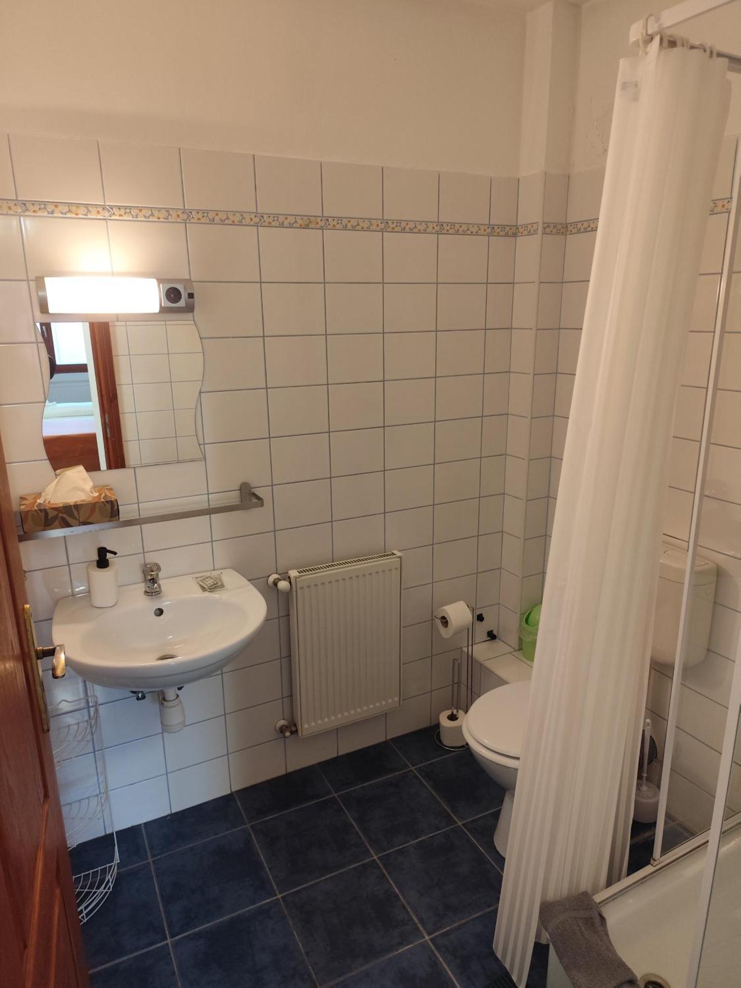 Szent Kristof Apartmanhotel Zalaegerszeg Esterno foto