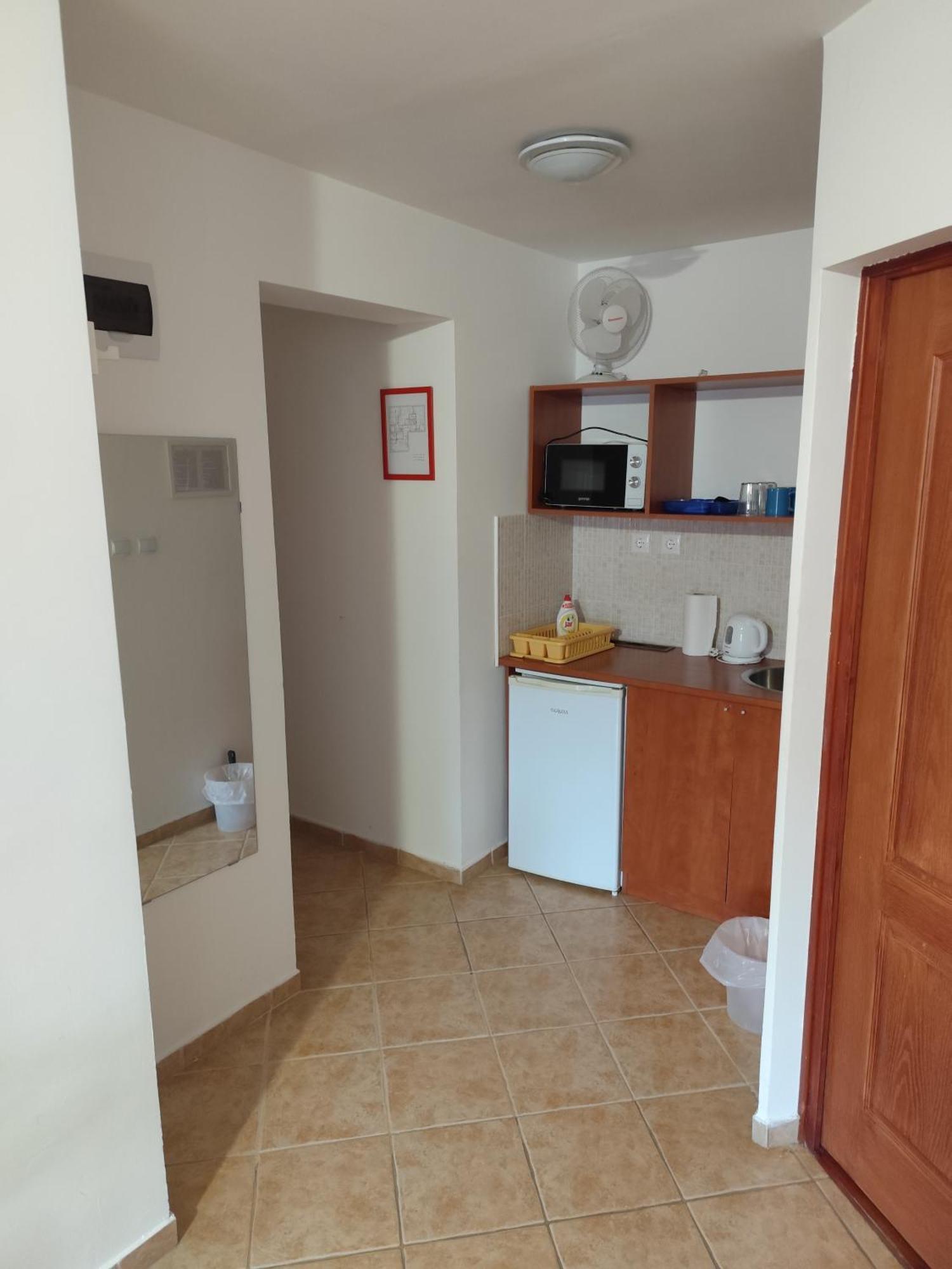 Szent Kristof Apartmanhotel Zalaegerszeg Esterno foto