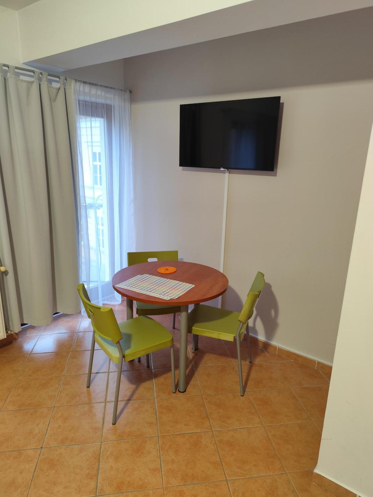 Szent Kristof Apartmanhotel Zalaegerszeg Esterno foto